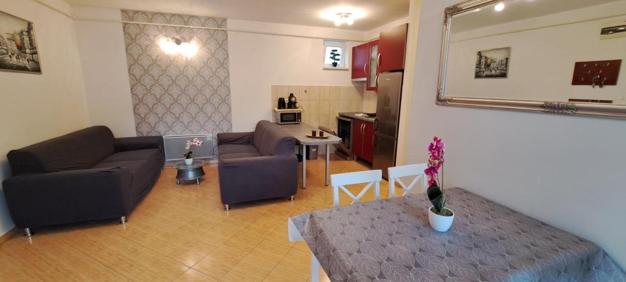 Amulett Suite Apartment Hajduszoboszlo Exterior photo